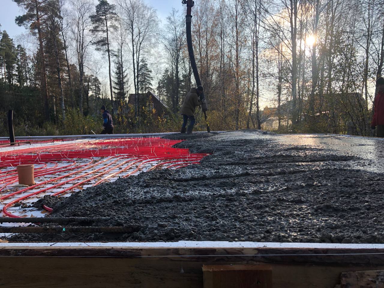 Укладка бетона поверх системы тёплого пола